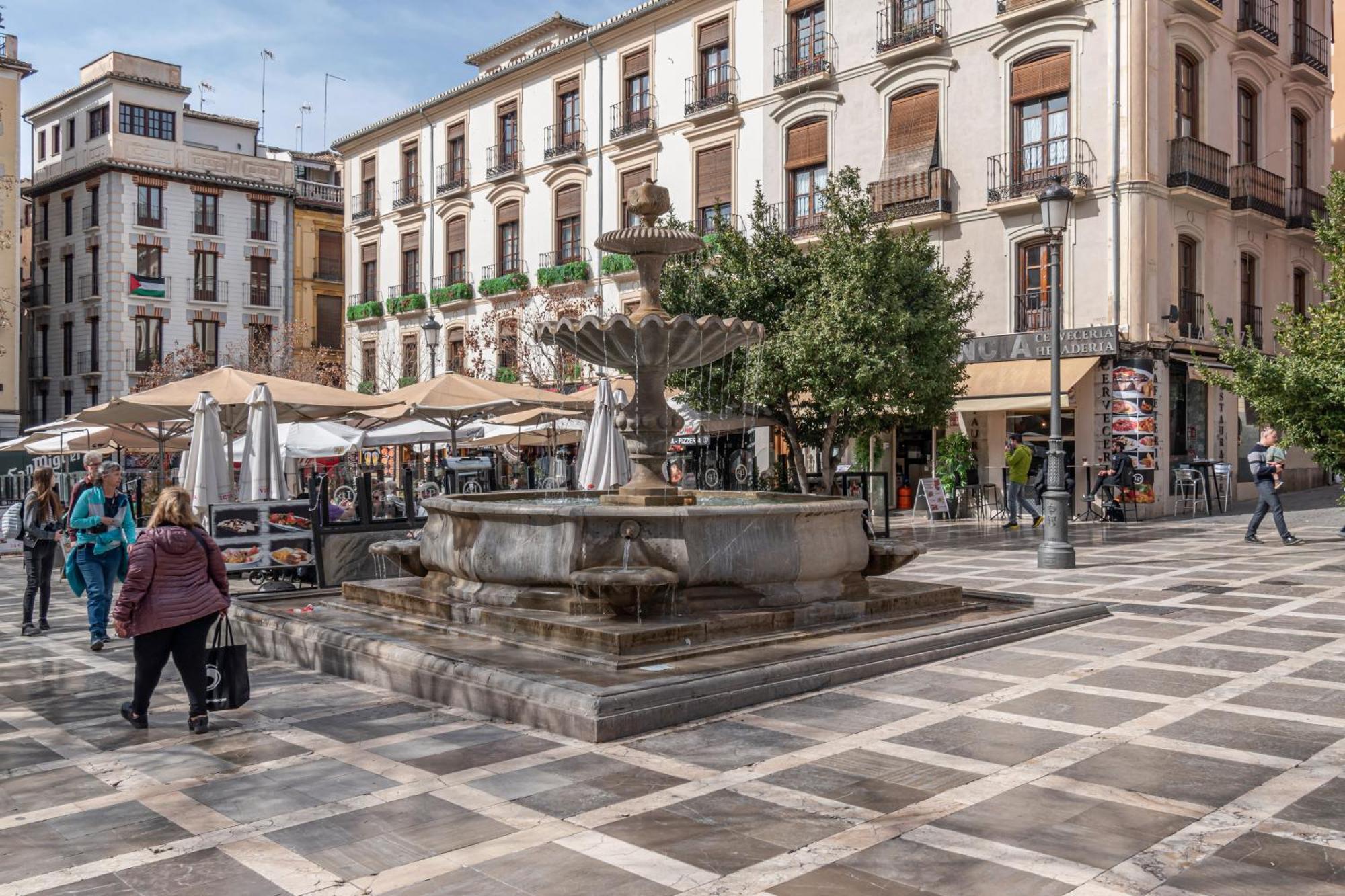 Alhambra Centro Apartamento 格拉纳达 外观 照片